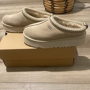 UGG Tazz